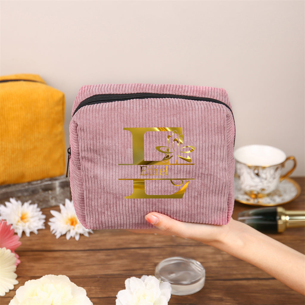 Compact and elegant personalized makeup pouch. Custom name or monogram available in chic colors.