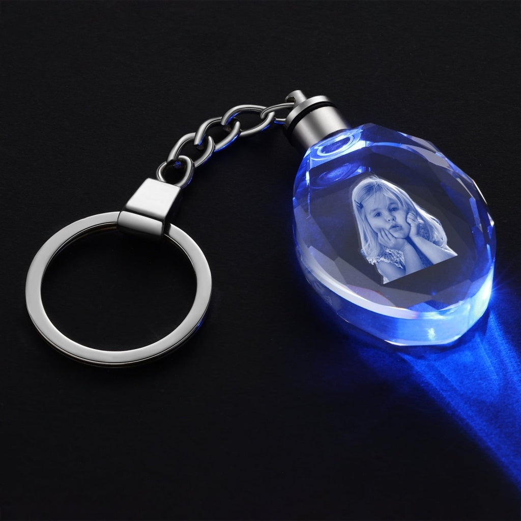 Personalised 3D Photo Crystal Keychain - Elegant Oval Design - Engraved Memories