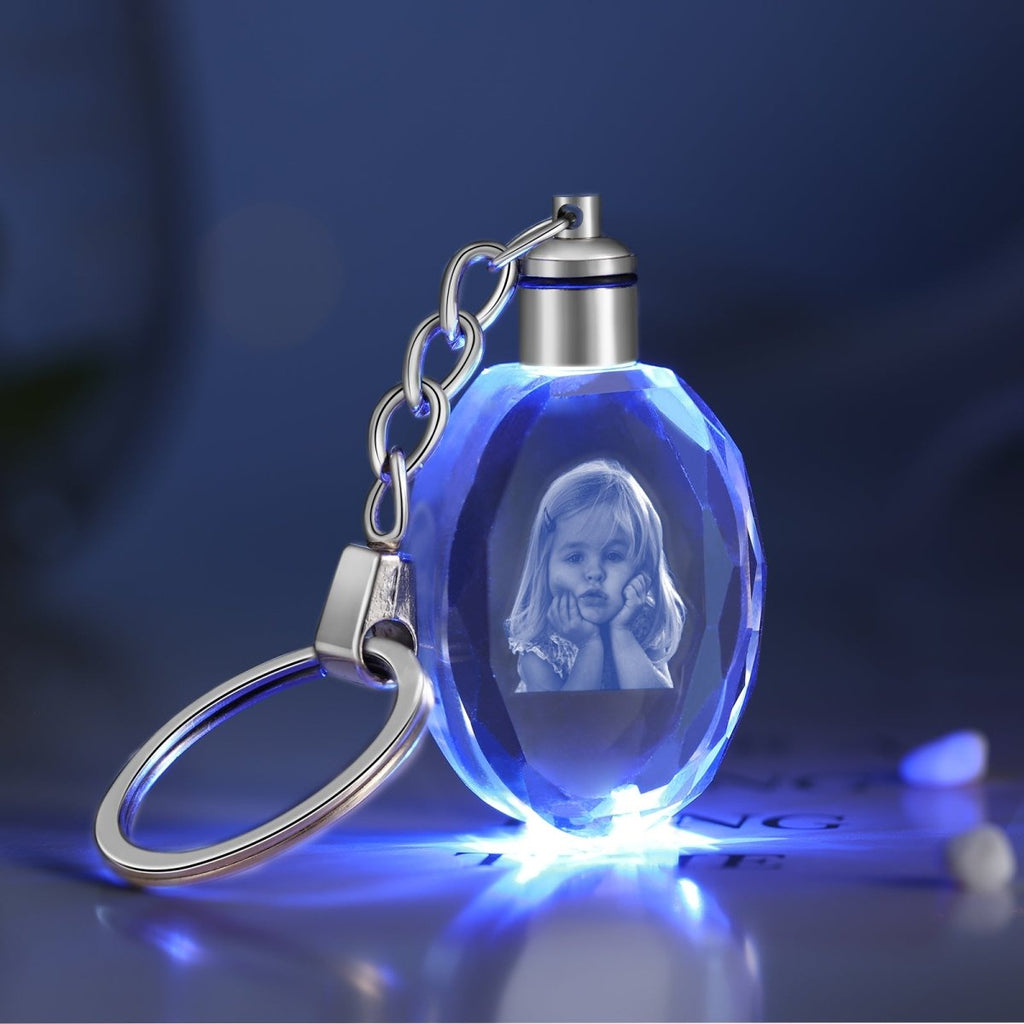 Personalised 3D Photo Crystal Keychain - Elegant Oval Design - Engraved Memories