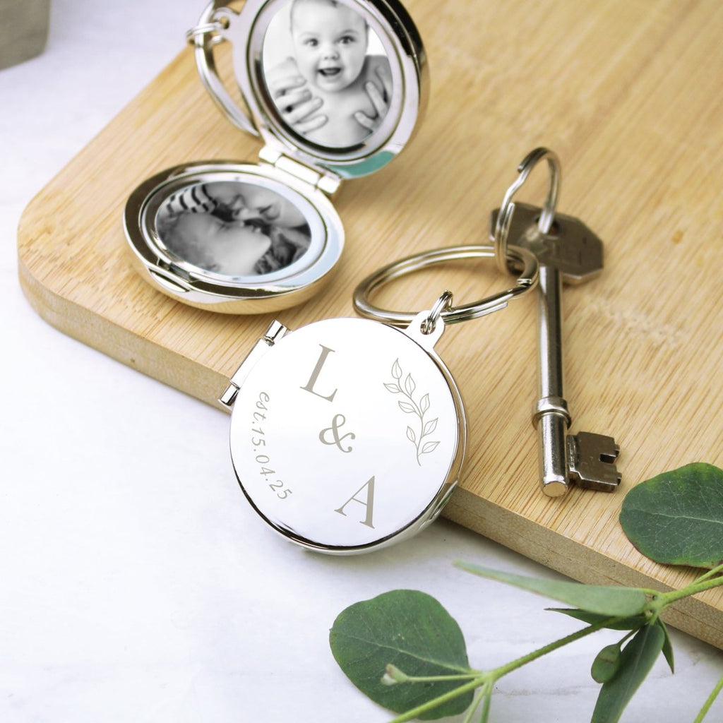 Personalised Foliage Couples Photo Keyring - Engraved Memories