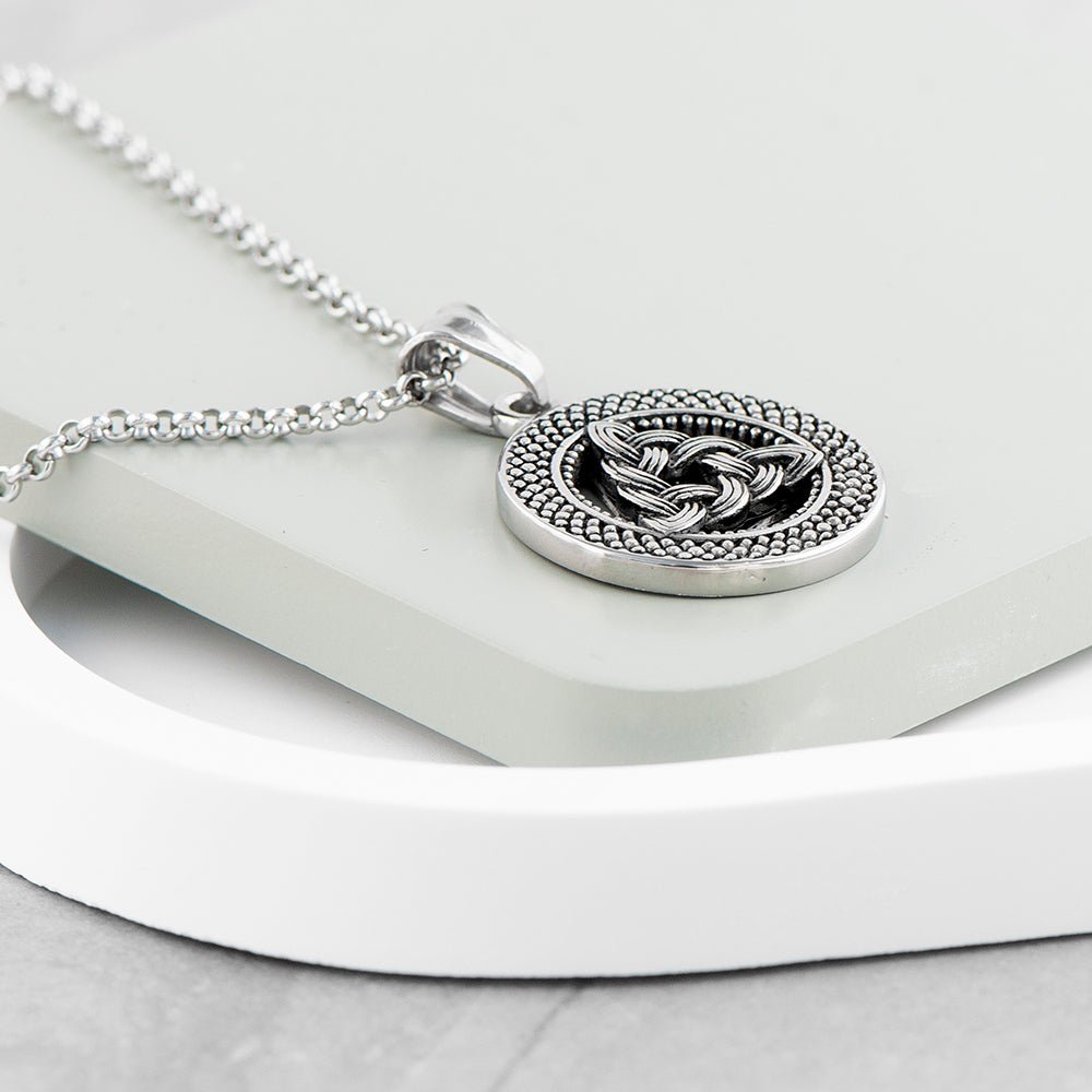 Personalised Men's Celtic Trinity Pendant Necklace - Engraved Memories