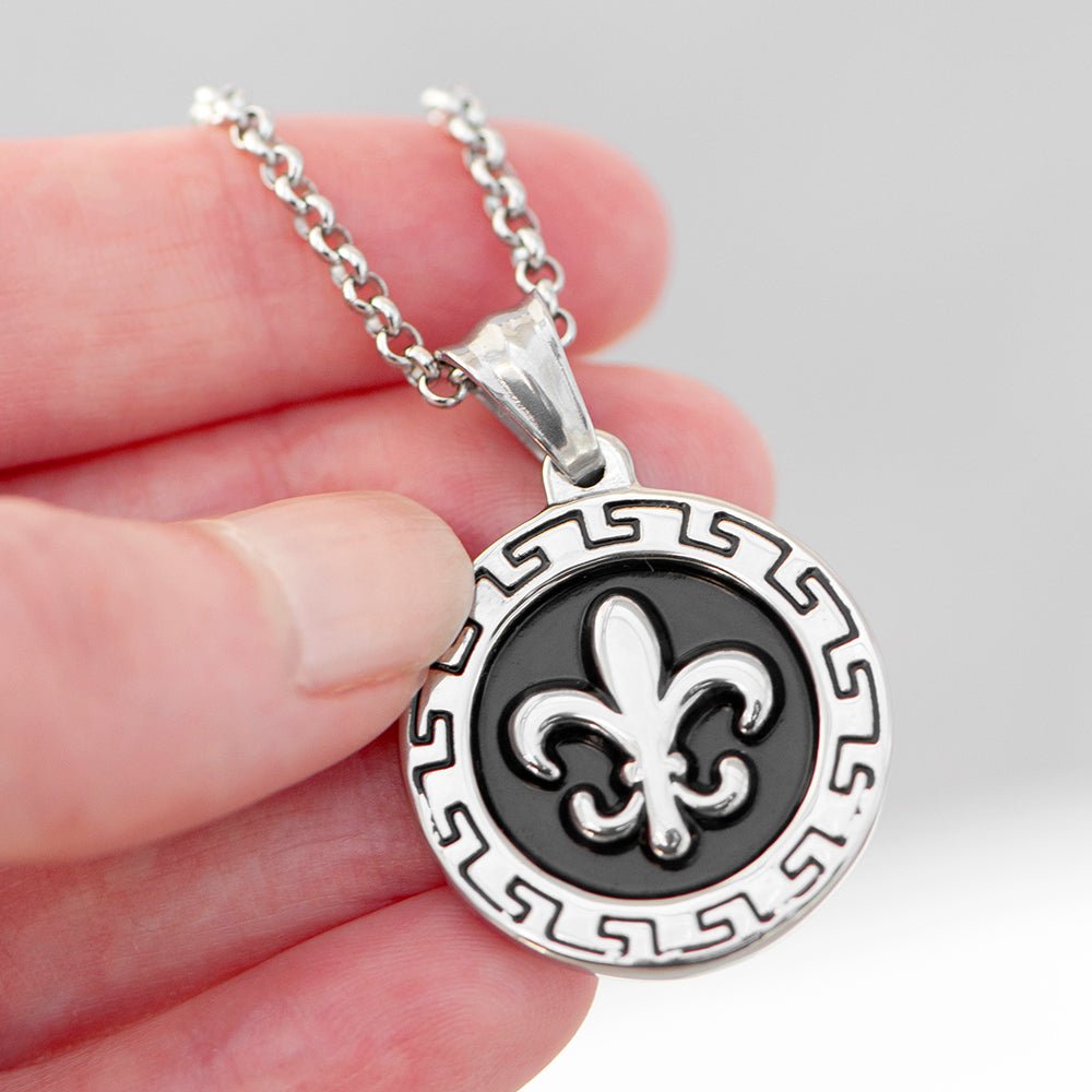 Personalised Men's Fleur-de-lis Pendant Necklace - Engraved Memories