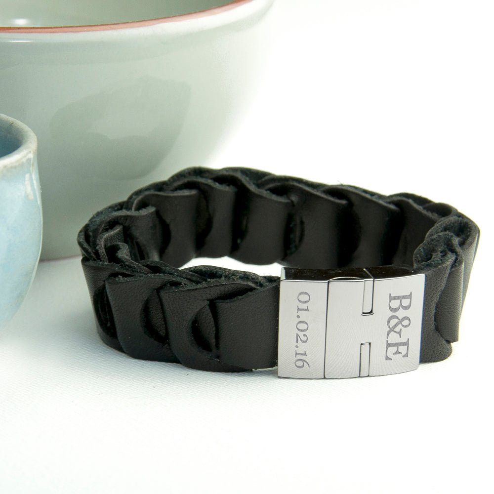 Personalised Men's Intrepid Leather Bracelet - Engraved Memories